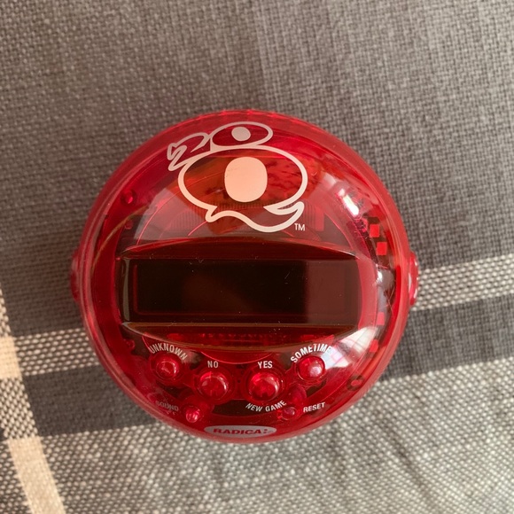 20 questions electronic game